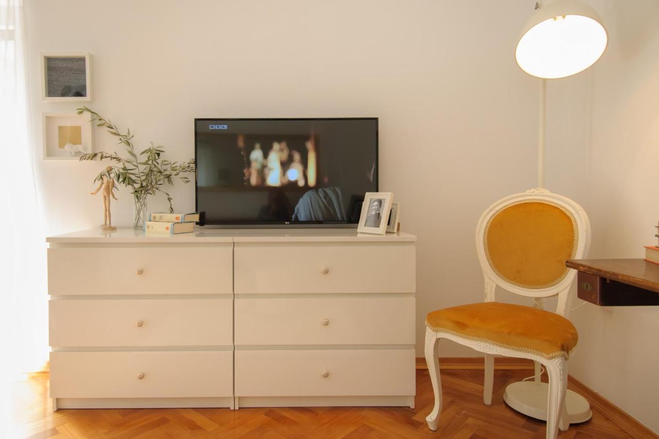 Julie City Centre Porec Apartment Luaran gambar