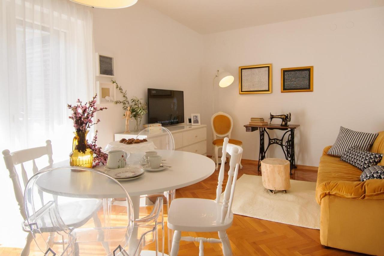 Julie City Centre Porec Apartment Luaran gambar